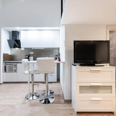 Apartment Bpr Lore Au Danube Budapest